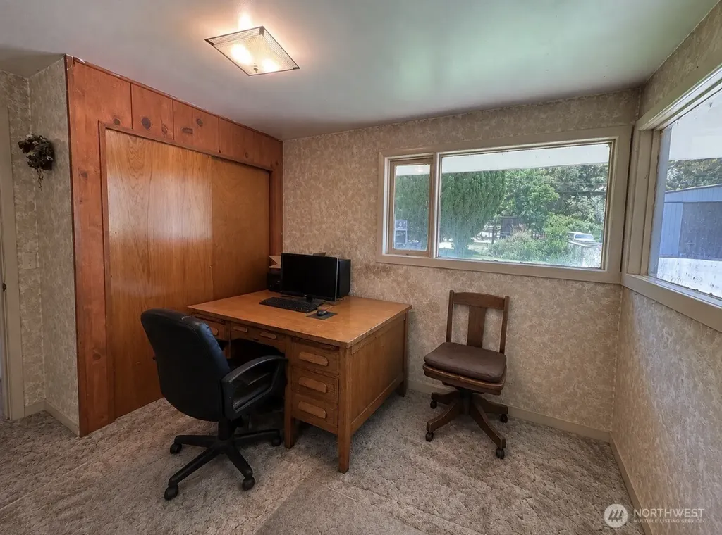 16 Mossy Rock Road Oroville WA 98844