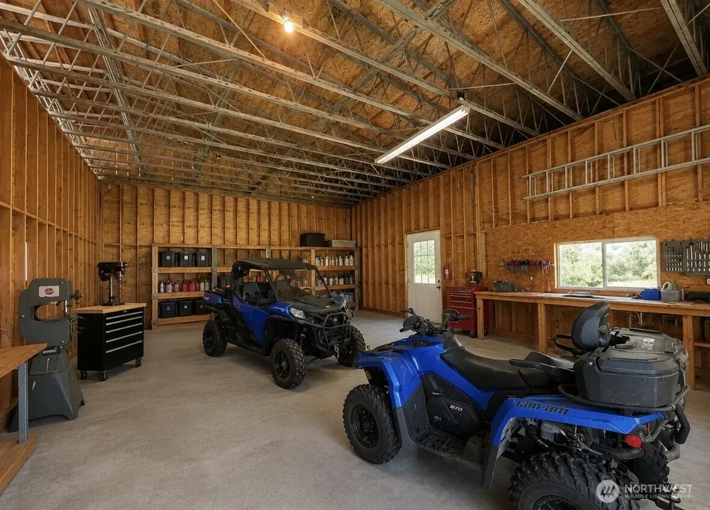 16 Mossy Rock Road Oroville WA 98844