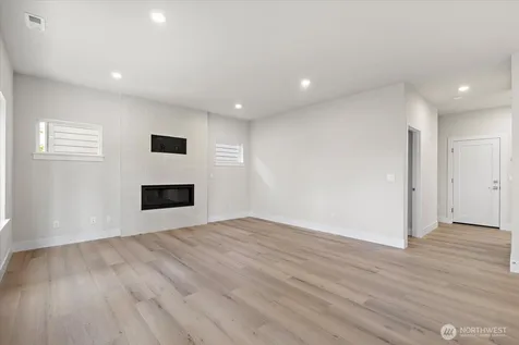 17915 Sunset Road Bothell WA 98012