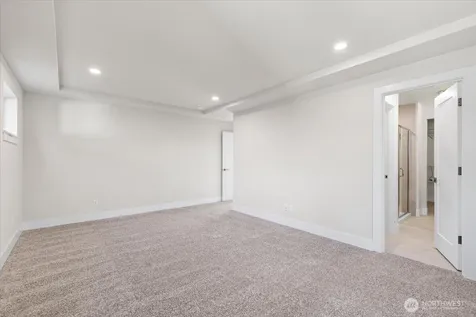 17915 Sunset Road Bothell WA 98012