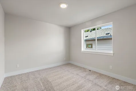 17915 Sunset Road Bothell WA 98012