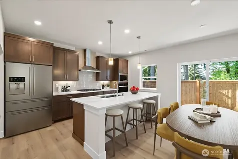 17915 Sunset Road Bothell WA 98012