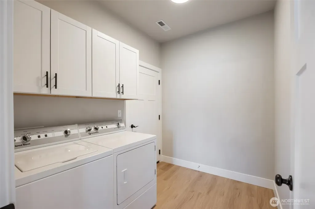2590 Parkette Street SE East Wenatchee WA 98802