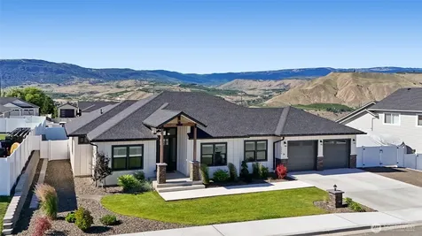 2590 Parkette Street SE East Wenatchee WA 98802