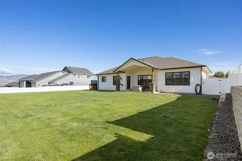2590 Parkette Street SE East Wenatchee WA 98802