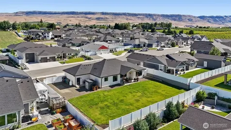 2590 Parkette Street SE East Wenatchee WA 98802