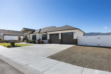 2590 Parkette Street SE East Wenatchee WA 98802