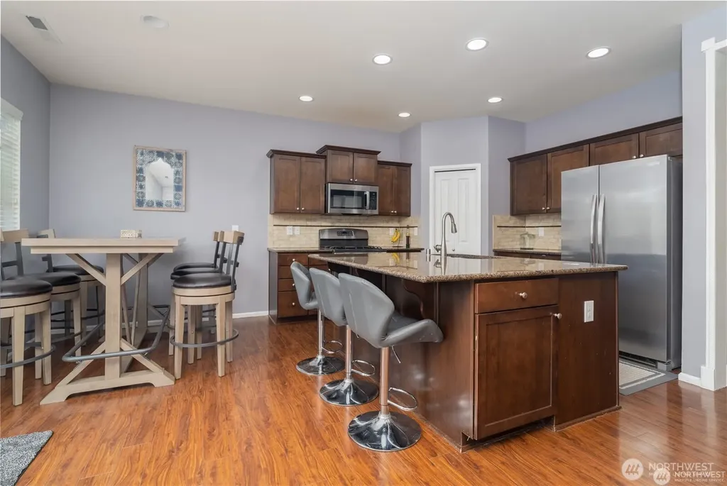 3017 Eagle Loop NE Olympia WA 98516