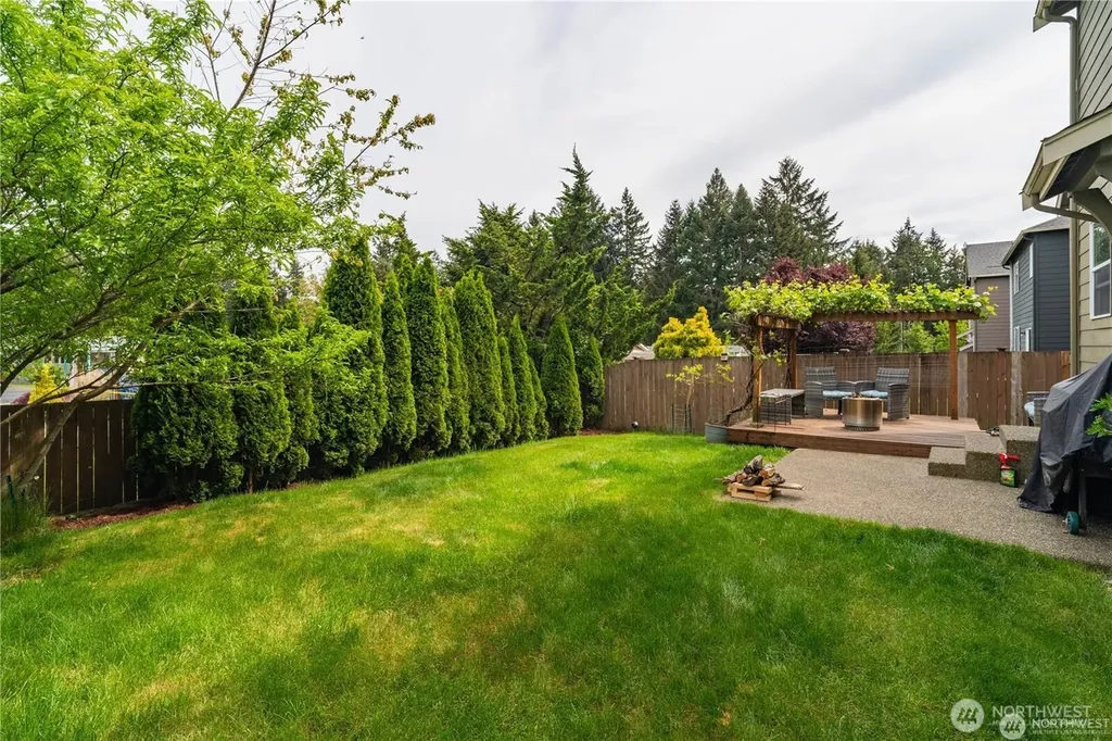 3017 Eagle Loop NE Olympia WA 98516