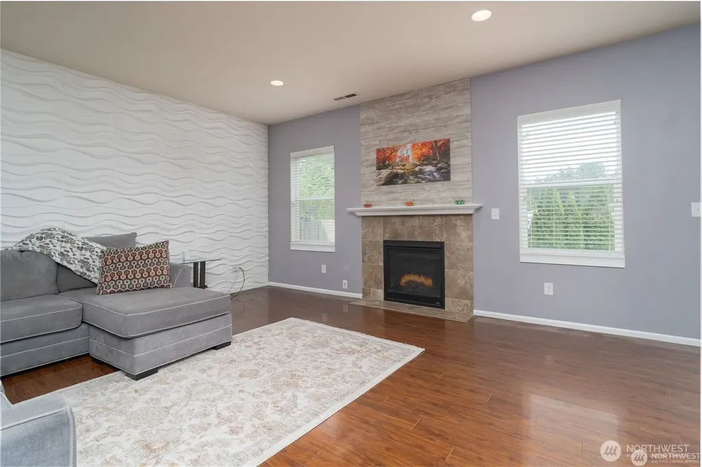 3017 Eagle Loop NE Olympia WA 98516