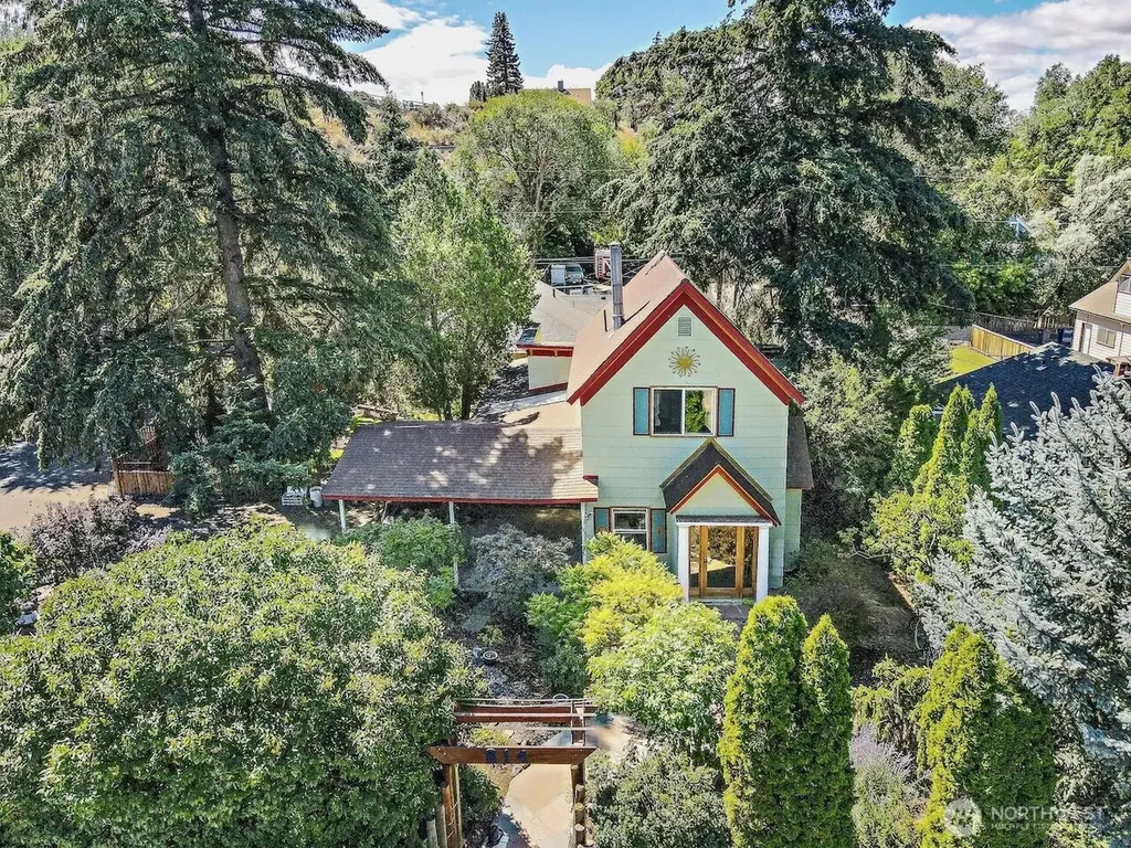 814 E 5th Avenue Ellensburg WA 98926