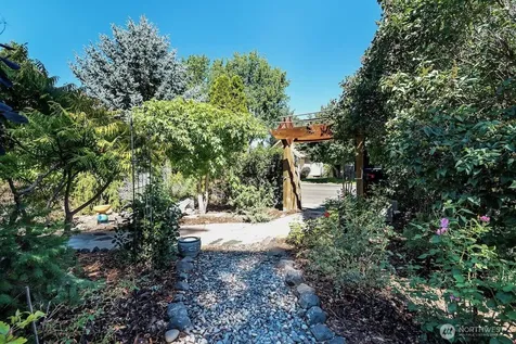 814 E 5th Avenue Ellensburg WA 98926