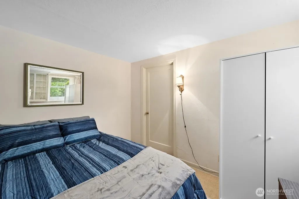 236 SW 131st Street Burien WA 98146