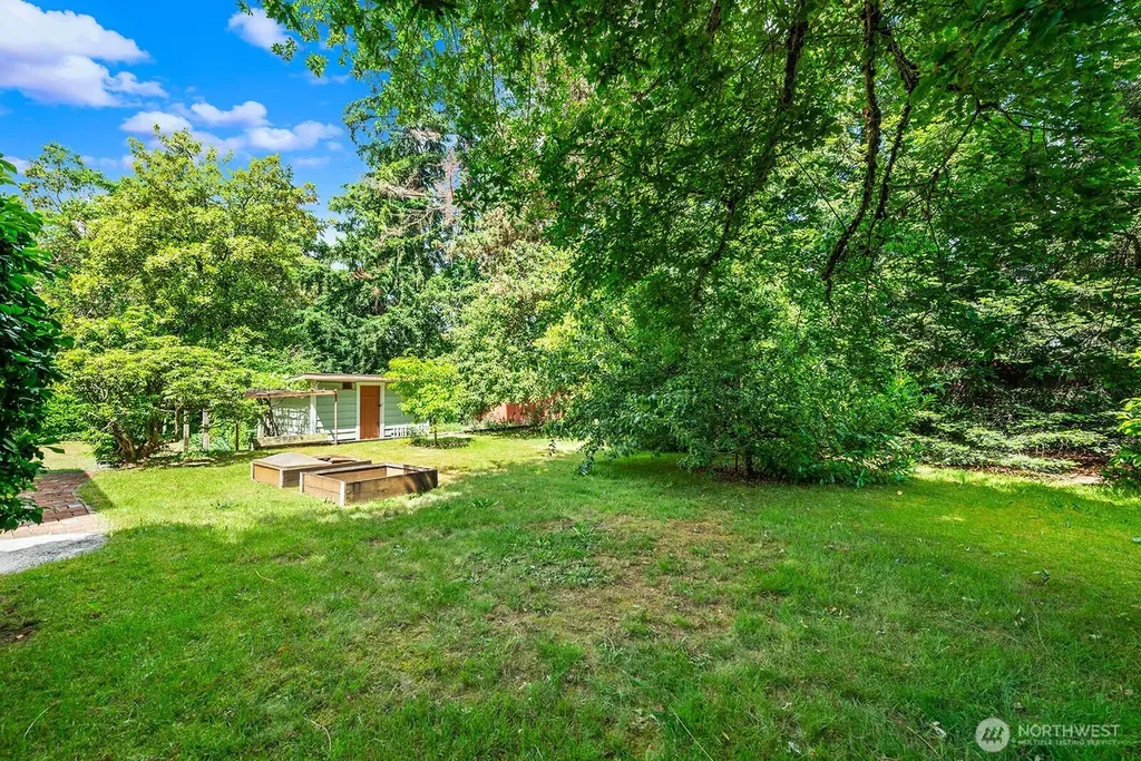 236 SW 131st Street Burien WA 98146
