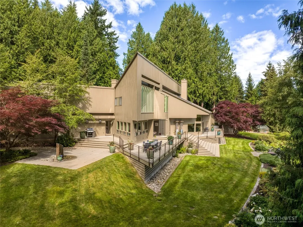 14940 Benson Heights Place Bow WA 98232