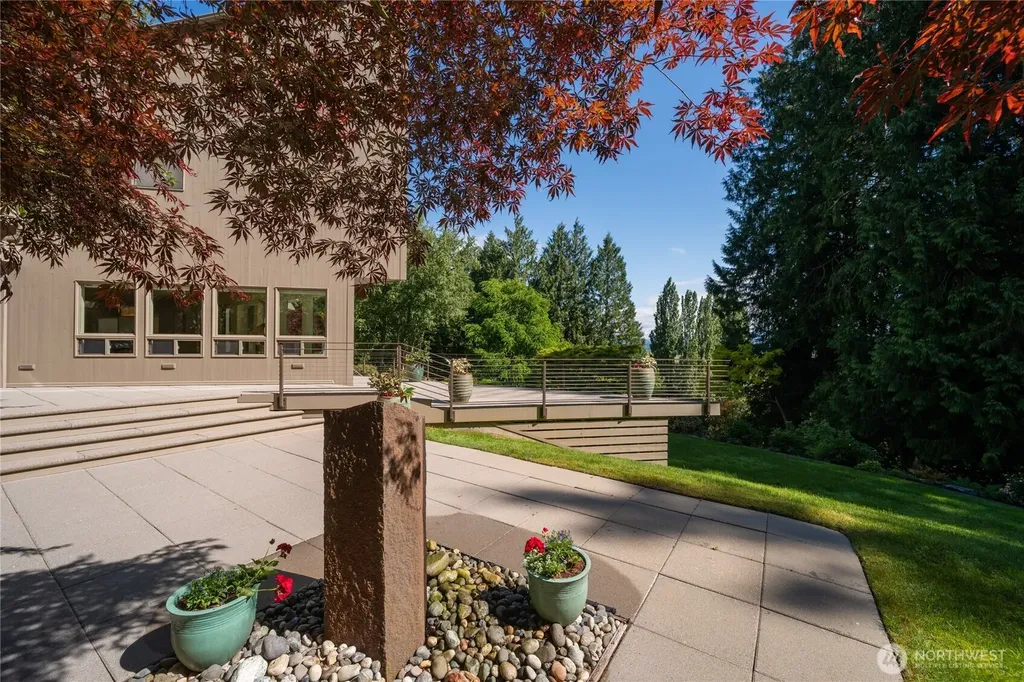 14940 Benson Heights Place Bow WA 98232