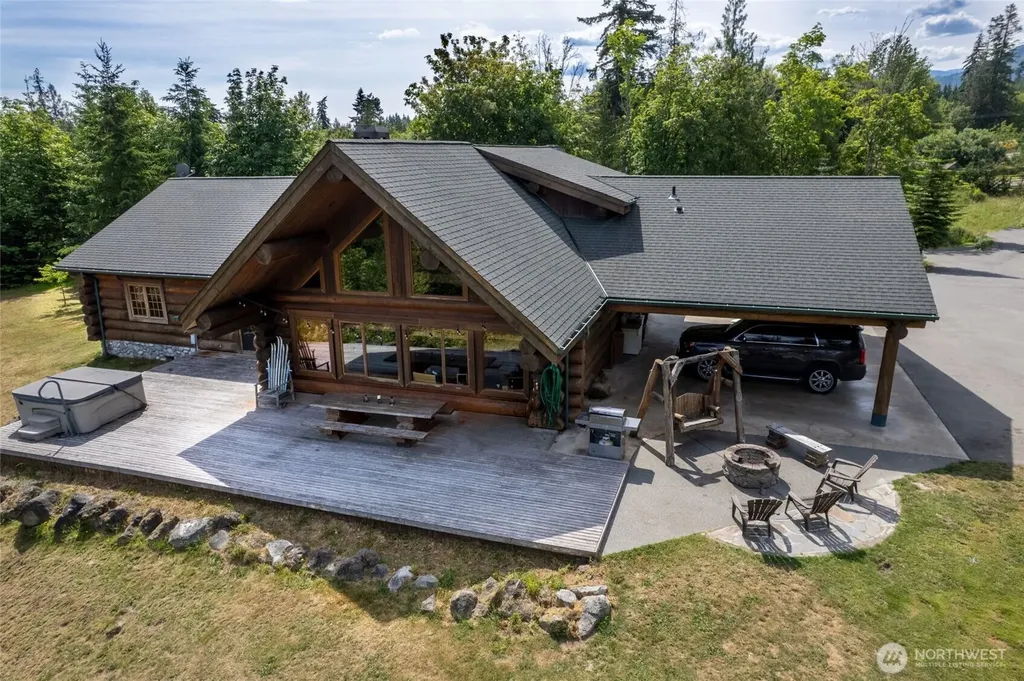 1154 Monroe Road Port Angeles WA 98362
