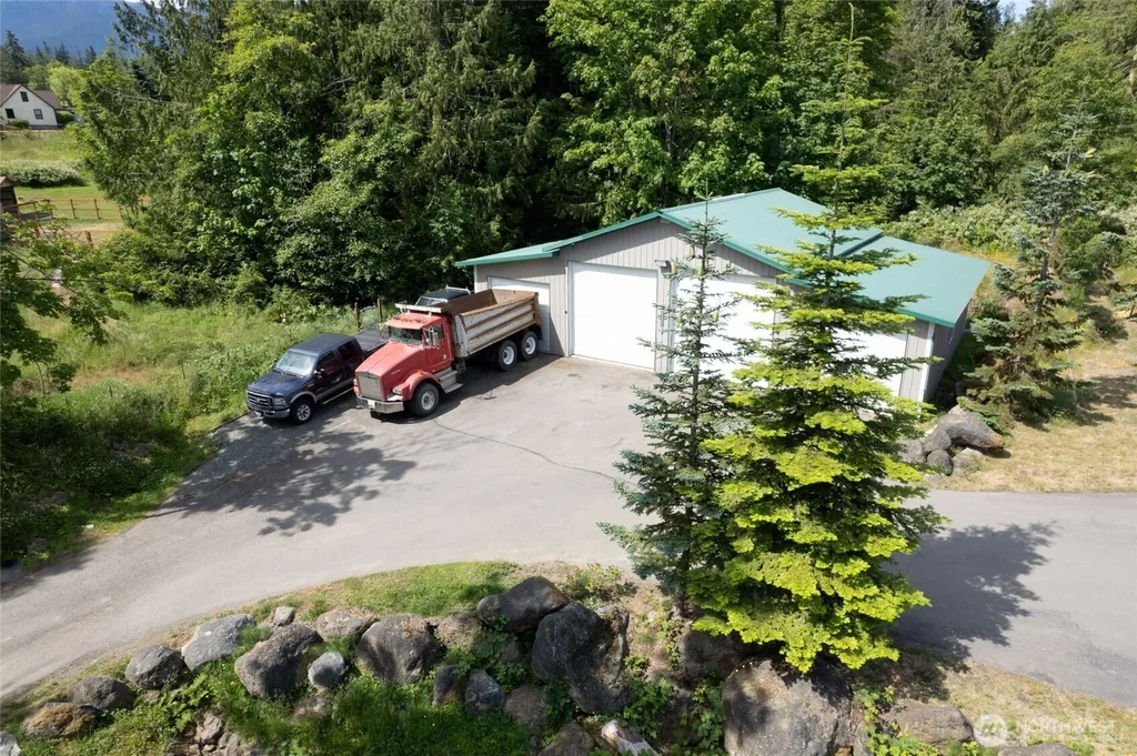 1154 Monroe Road Port Angeles WA 98362