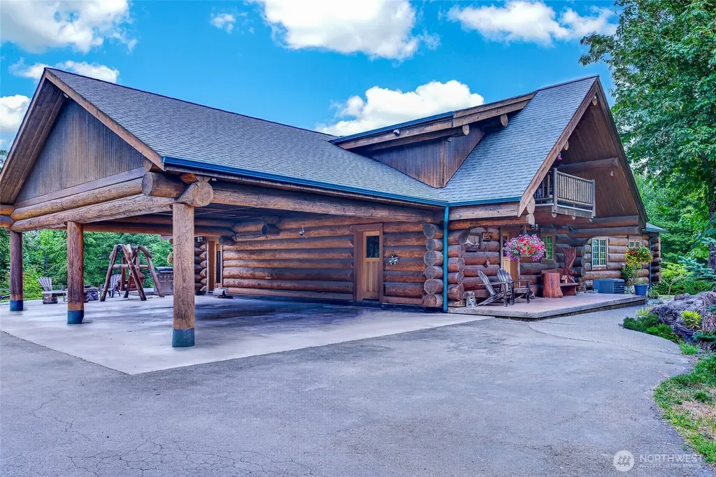 1154 Monroe Road Port Angeles WA 98362