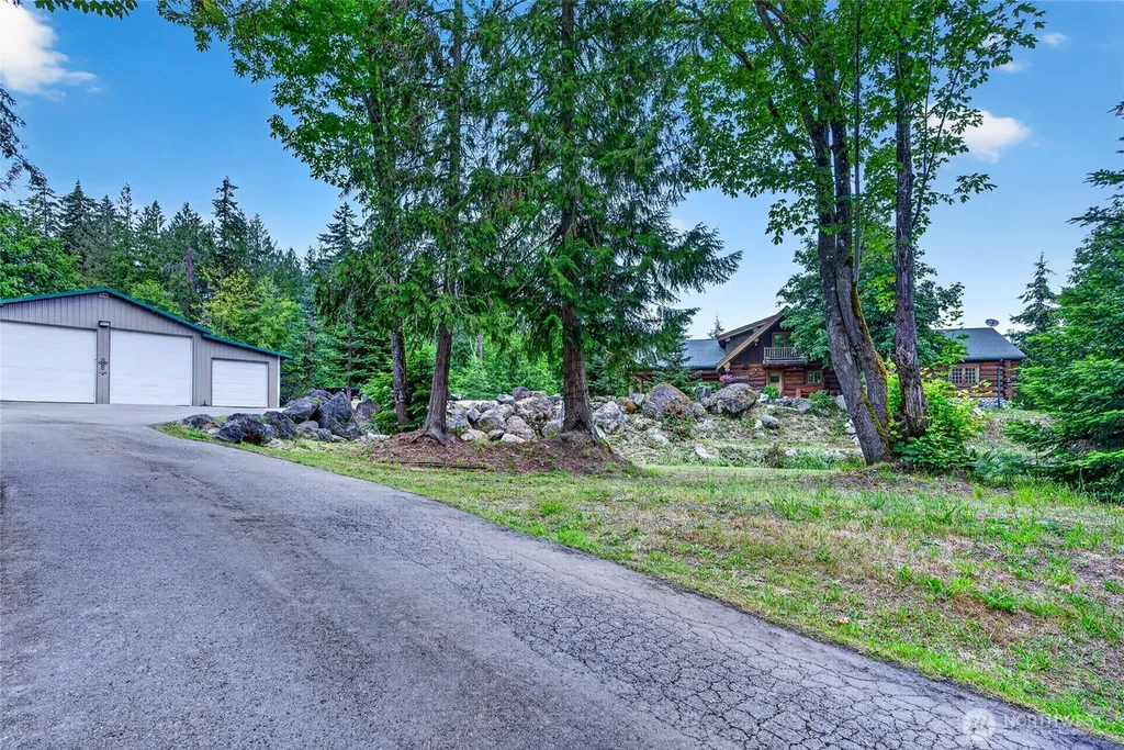 1154 Monroe Road Port Angeles WA 98362