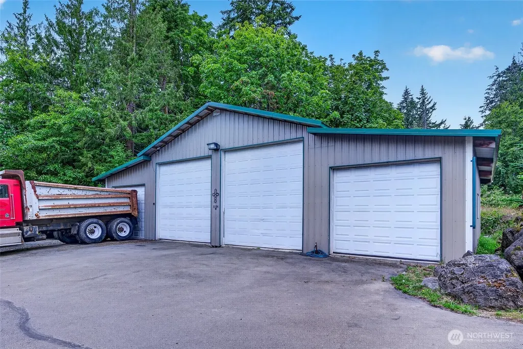 1154 Monroe Road Port Angeles WA 98362