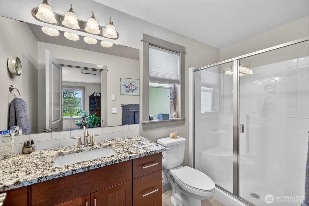 2729 Van Dee Avenue Greenbank WA 98253