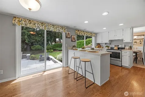 328 162nd Place SE Bothell WA 98012