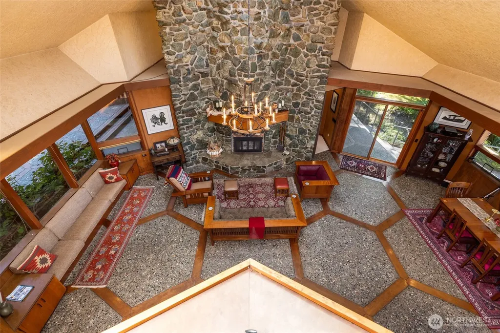 3559 Biz Point Road Anacortes WA 98221