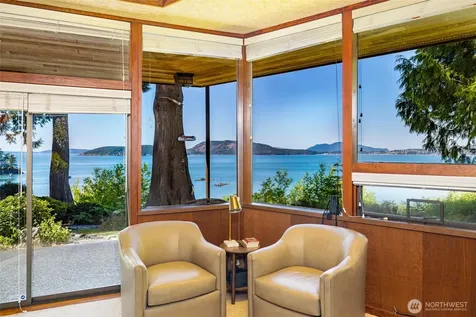 3559 Biz Point Road Anacortes WA 98221