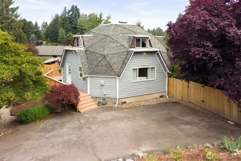 5121 Viewridge Drive SE Olympia WA 98501