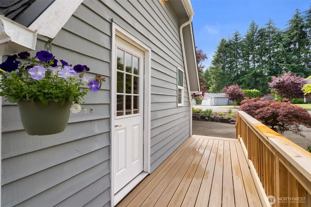5121 Viewridge Drive SE Olympia WA 98501