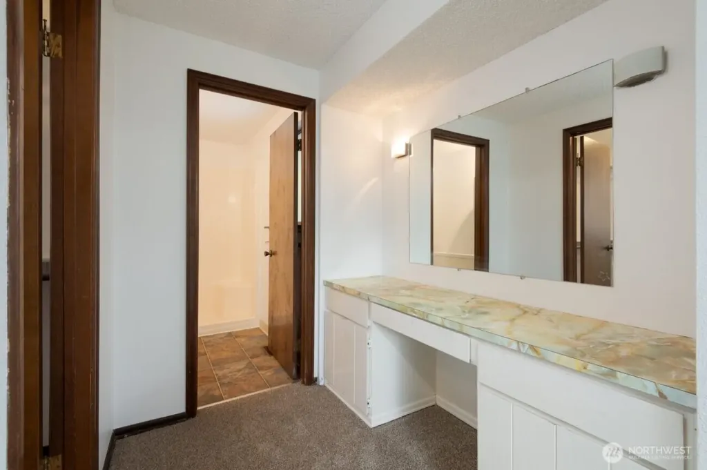 1702 Browns Point Boulevard Tacoma WA 98422