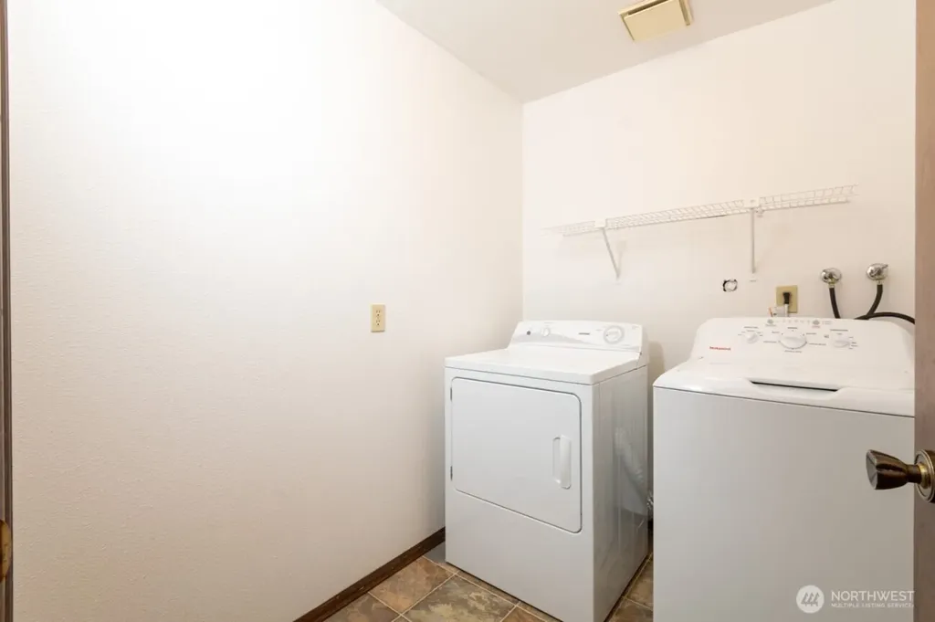 1702 Browns Point Boulevard Tacoma WA 98422