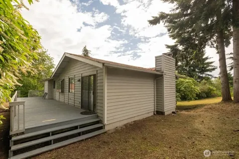 1702 Browns Point Boulevard Tacoma WA 98422