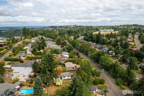 1702 Browns Point Boulevard Tacoma WA 98422