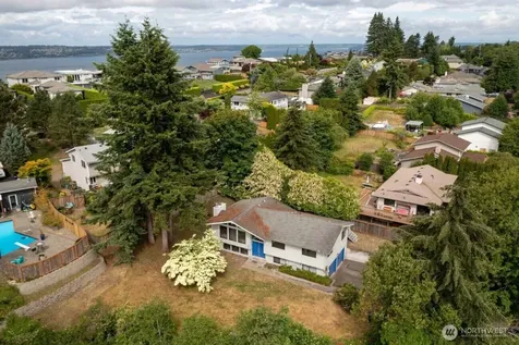 1702 Browns Point Boulevard Tacoma WA 98422