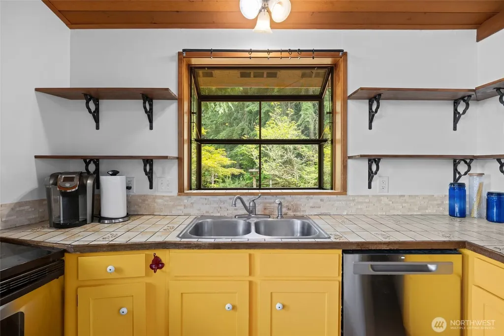 22426 Criddle Lane Mount Vernon WA 98274