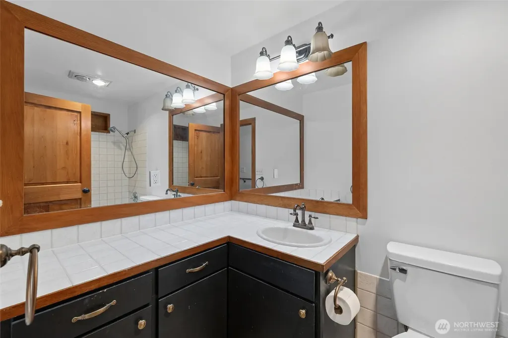 22426 Criddle Lane Mount Vernon WA 98274