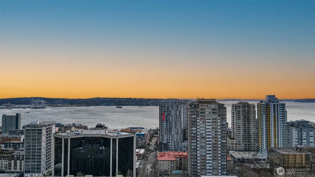 2510 6th Avenue Seattle WA 98121
