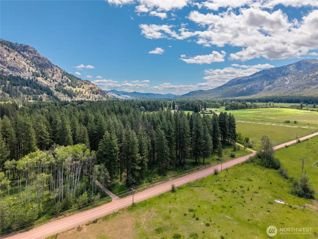 27 Kumm Road Mazama WA 98833