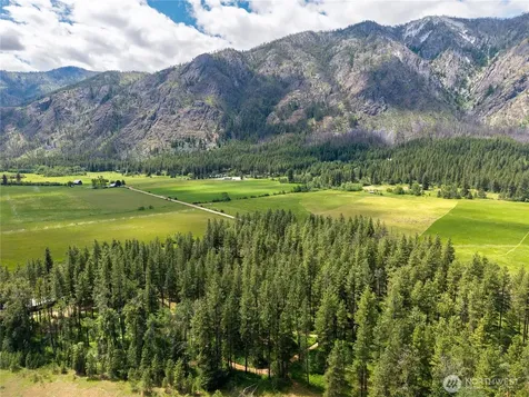 27 Kumm Road Mazama WA 98833