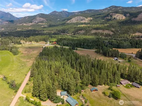27 Kumm Road Mazama WA 98833