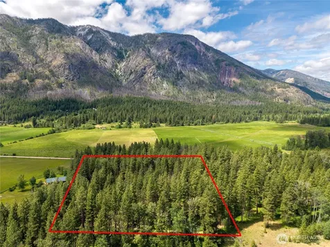 27 Kumm Road Mazama WA 98833