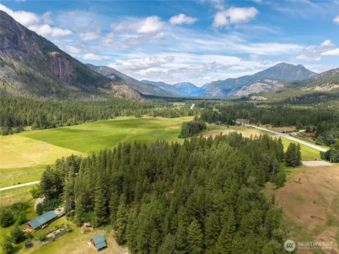 27 Kumm Road Mazama WA 98833