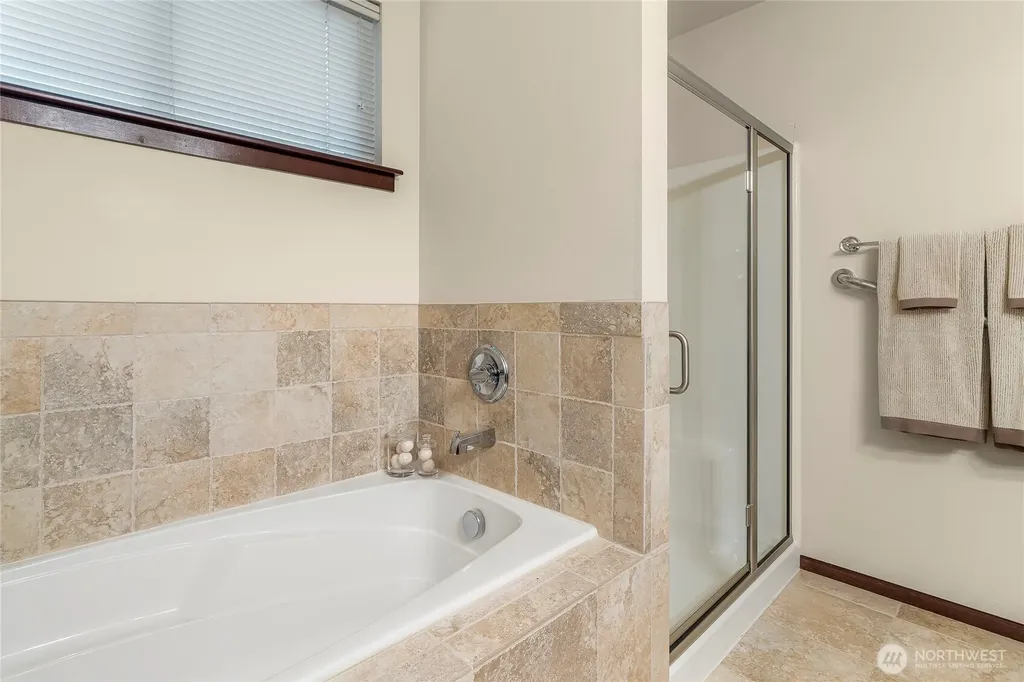 20920 2nd Avenue W Lynnwood WA 98036