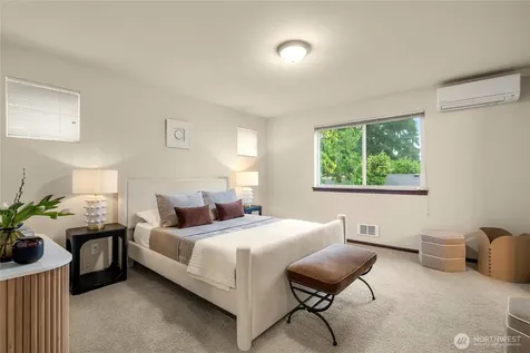 20920 2nd Avenue W Lynnwood WA 98036