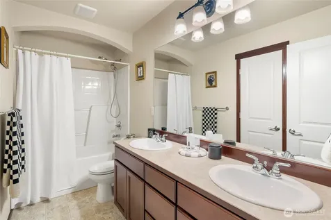 20920 2nd Avenue W Lynnwood WA 98036