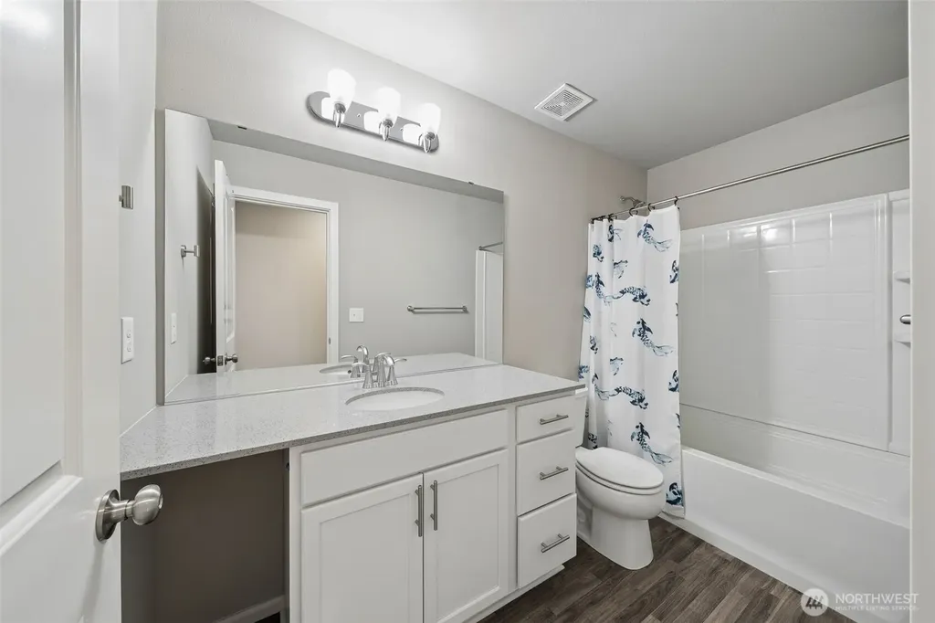 7813 24th Court SE Lacey WA 98503
