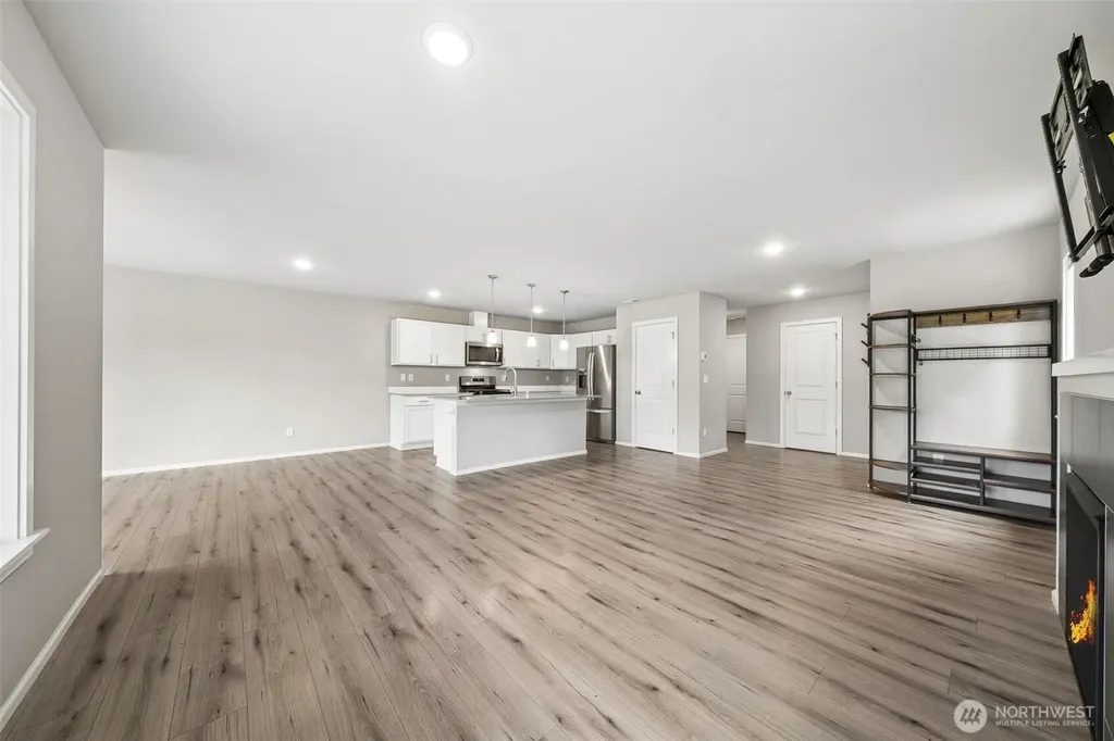 7813 24th Court SE Lacey WA 98503