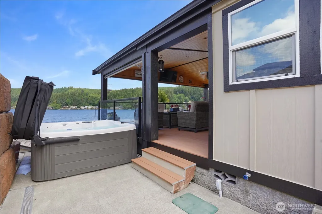 1031 Summit Lake Circle NW Olympia WA 98502